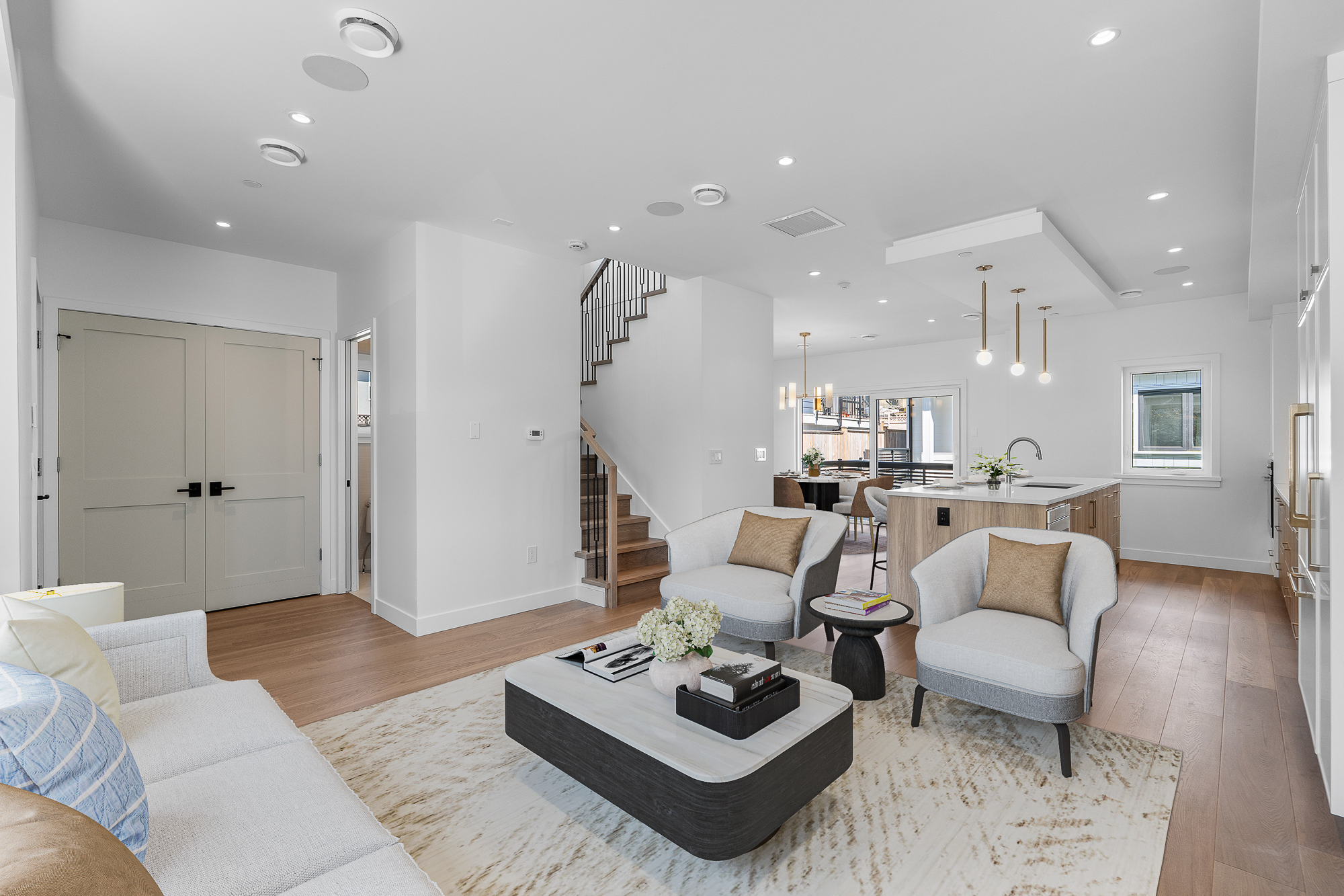 #1 - 1860 Moore Avenue